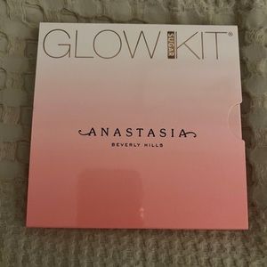 Anastasia Sugared Glow kit